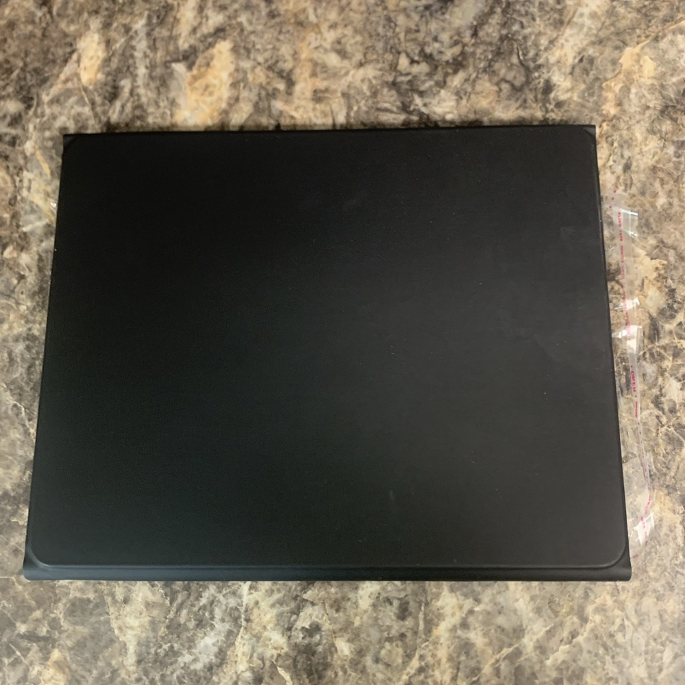 Keyboard Case for iPad Air 5th Gen (2022) / iPad Air 4th Gen Black - Picture 7 of 7